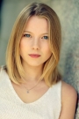 Charlotte Beaumont Film ve Dizileri