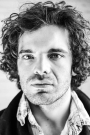 Fionn Cox-Davies Film ve Dizileri