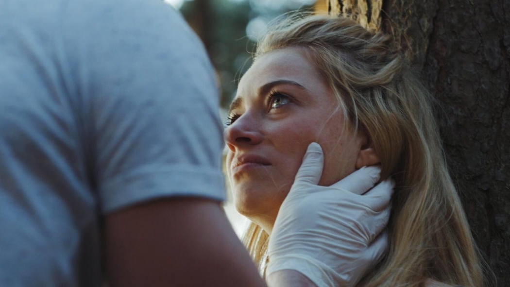 Crawl to Me Darling izle